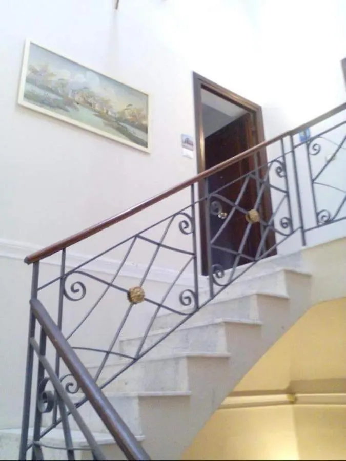 B&B Teatro Politeama House Zoe blu e gialla intero appartamento Palermo Italia